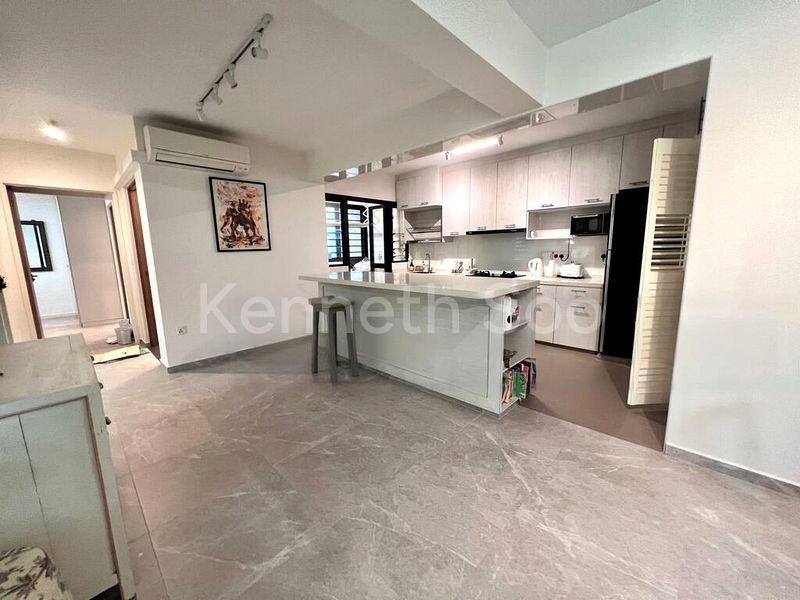 5 Room (5A) HDB for Sale in  458B Sengkang West Road - Image 4